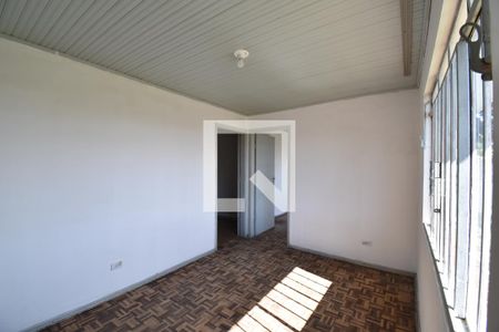 Sala de casa para alugar com 4 quartos, 122m² em São João, Curitiba