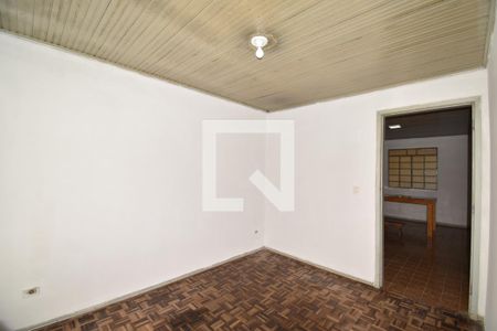 Quarto 1 de casa para alugar com 4 quartos, 122m² em São João, Curitiba