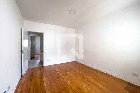 Quarto 1 de casa para alugar com 2 quartos, 110m² em Cambuci, São Paulo