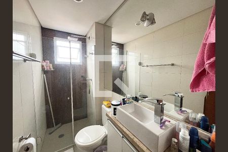 Banheiro de apartamento para alugar com 1 quarto, 40m² em Carandiru, São Paulo