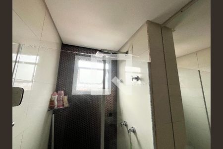 Banheiro de apartamento para alugar com 1 quarto, 40m² em Carandiru, São Paulo