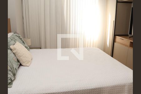 Suíte de apartamento para alugar com 1 quarto, 64m² em Jardim Goiás, Goiânia