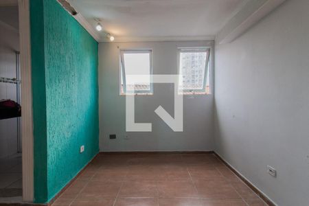 Sala de casa para alugar com 2 quartos, 80m² em Jardim Itapark Velho, Mauá