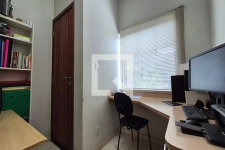 Escritório de casa à venda com 4 quartos, 289m² em Jardim Morumbi, Campinas