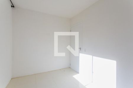 Quarto 1  de apartamento para alugar com 2 quartos, 36m² em Jardim Santa Teresinha, São Paulo