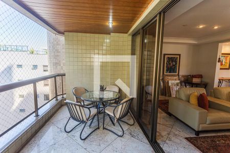 Varanda na Sala 1 de apartamento à venda com 4 quartos, 200m² em Carmo, Belo Horizonte