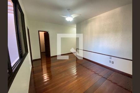 Casa para alugar com 3 quartos, 350m² em Osvaldo Rezende, Uberlândia
