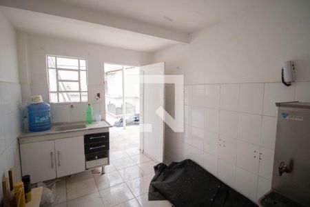 SALA E COZINHA de apartamento para alugar com 1 quarto, 43m² em Santana, São Paulo