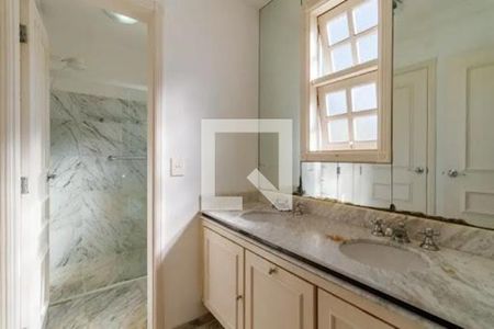 Casa para alugar com 4 quartos, 375m² em Morada dos Pinheiros (Aldeia da Serra), Barueri