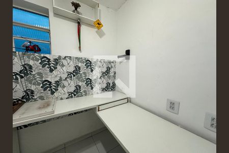 Escritório de casa para alugar com 3 quartos, 125m² em Jardim dos Camargos, Barueri