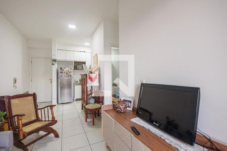 Sala de apartamento para alugar com 2 quartos, 70m² em Areão, Taubaté