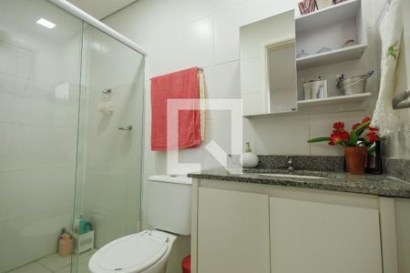 Banheiro da Suíte de apartamento para alugar com 2 quartos, 70m² em Areão, Taubaté