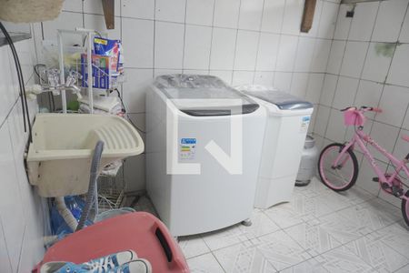 Casa de Condomínio à venda com 2 quartos, 59m² em Vila Taquari, São Paulo