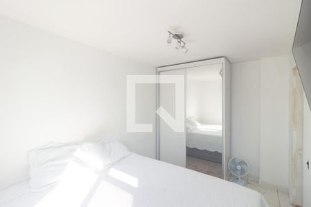 Quarto 1 de apartamento para alugar com 2 quartos, 40m² em Campo Grande, Rio de Janeiro