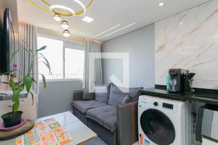 Sala / Cozinha  de apartamento para alugar com 2 quartos, 33m² em Vila Carmosina, São Paulo
