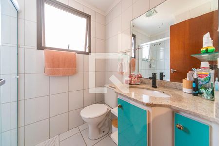 Banheiro de apartamento para alugar com 3 quartos, 65m² em Baeta Neves, São Bernardo do Campo