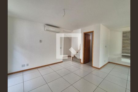 Casa de Condomínio para alugar com 4 quartos, 150m² em Recreio dos Bandeirantes, Rio de Janeiro
