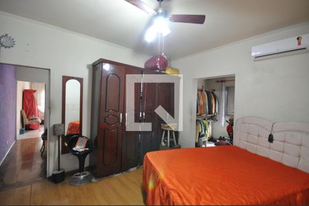 Quarto 1 de casa à venda com 8 quartos, 400m² em Vila Maria Alta, São Paulo