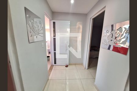 Corredor de casa para alugar com 3 quartos, 180m² em Pilar, Duque de Caxias