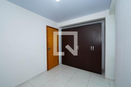 QUARTO2 de apartamento para alugar com 2 quartos, 60m² em João Pinheiro, Belo Horizonte