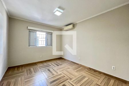 Quarto 1 de casa à venda com 2 quartos, 106m² em Planalto Paulista, São Paulo