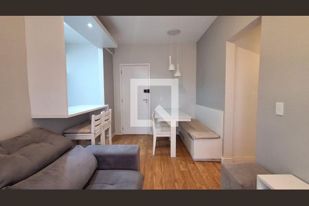 Sala de apartamento para alugar com 2 quartos, 98m² em Cerâmica, São Caetano do Sul