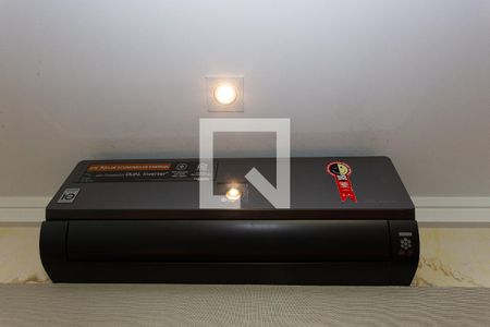 Suíte 1 de casa à venda com 3 quartos, 350m² em Jardim Textil, São Paulo