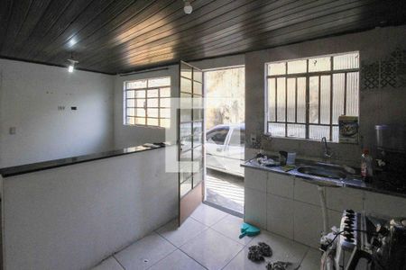 Casa para alugar com 2 quartos, 24m² em Vila Bancaria, São Paulo