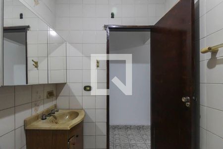 Casa para alugar com 4 quartos, 125m² em Vila Renato (zona Leste), São Paulo