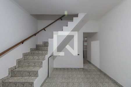 Casa para alugar com 4 quartos, 125m² em Vila Renato (zona Leste), São Paulo