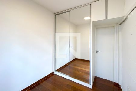 Suite de apartamento à venda com 1 quarto, 42m² em Colégio Batista, Belo Horizonte