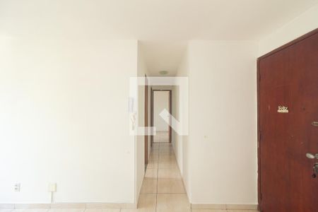 Sala de apartamento para alugar com 2 quartos, 70m² em Santa Cruz, Rio de Janeiro