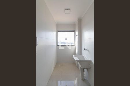 Sala/Cozinha/Área de Serviço  de apartamento para alugar com 2 quartos, 41m² em Itaquera, São Paulo