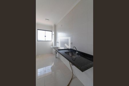 Sala/Cozinha/Área de Serviço  de apartamento para alugar com 2 quartos, 41m² em Itaquera, São Paulo