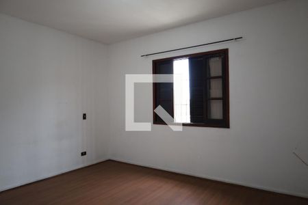 Casa para alugar com 4 quartos, 140m² em Vila Friburgo, São Paulo