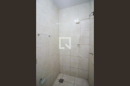 Banheiro da Suíte de casa à venda com 3 quartos, 152m² em N Sra Carmo, Contagem