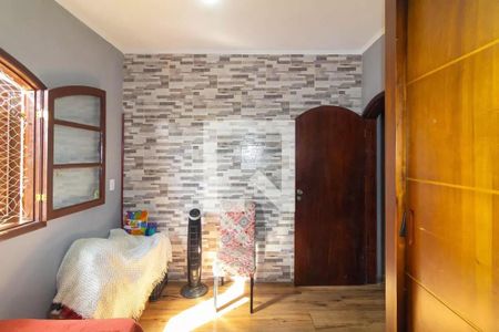 Casa à venda com 3 quartos, 140m² em Vila Primavera, São Paulo