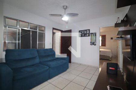Sala de casa à venda com 2 quartos, 185m² em Jardim Stella, Santo André