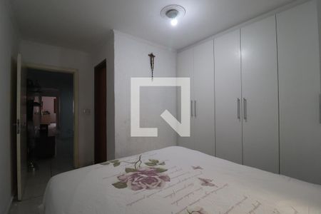 Quarto 1 suíte de casa à venda com 2 quartos, 185m² em Jardim Stella, Santo André