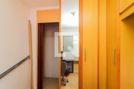 Quarto 2 de apartamento à venda com 3 quartos, 48m² em Vila Jacuí, São Paulo