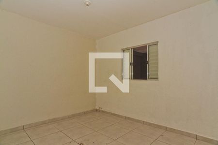 Quarto de casa para alugar com 1 quarto, 80m² em Vila Zat, São Paulo