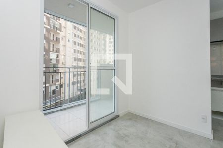 Sala de apartamento para alugar com 3 quartos, 52m² em Socorro, São Paulo