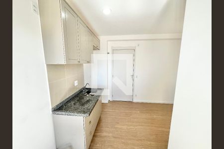 Sala/Cozinha de apartamento para alugar com 2 quartos, 36m² em Parada Inglesa, São Paulo