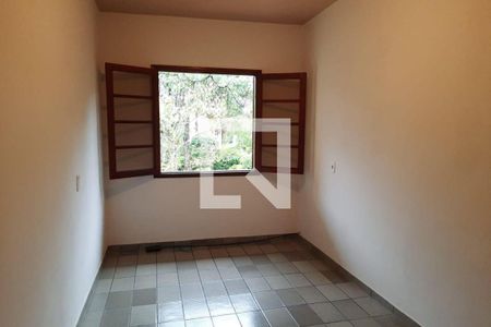 Casa à venda com 8 quartos, 350m² em Pendotiba, Niterói