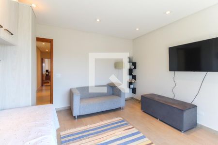 Quarto 1 de casa à venda com 3 quartos, 600m² em Jardim Nossa Senhora do Carmo, São Paulo