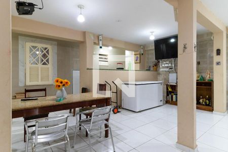 Casa à venda com 13 quartos, 700m² em Gragoatá, Niterói