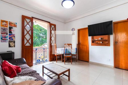 Casa à venda com 13 quartos, 700m² em Gragoatá, Niterói