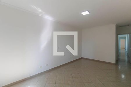 Casa à venda com 3 quartos, 154m² em Vila Lucia, São Paulo