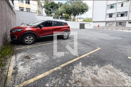 Garagem de apartamento à venda com 2 quartos, 62m² em Sagrada Família, Belo Horizonte