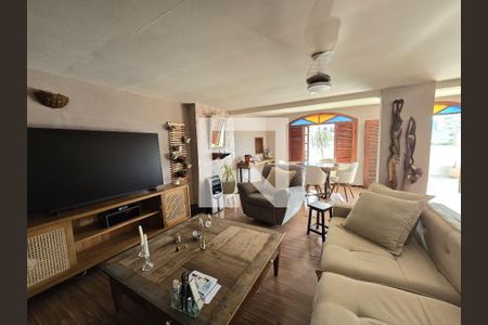 Apartamento à venda com 4 quartos, 268m² em Icaraí, Niterói